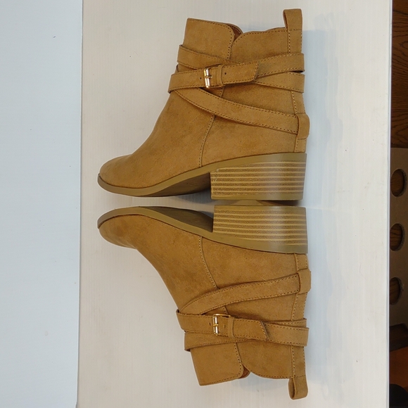 Sun + Stone Saandis Tan Slender Buckle Straps Block Heel Inner Ankle Zip Booties - Picture 10 of 15